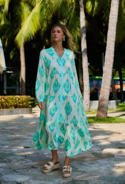 Robe longue fluide coupe évasée