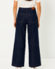 Jeans large et droit dos